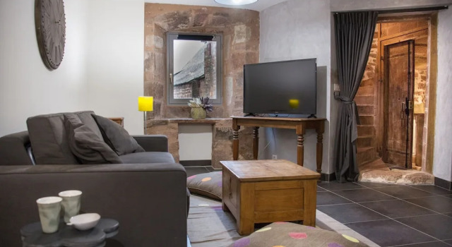 Апартаменты Comfort Logis Hotel Le Relais du Quercy