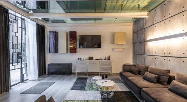 Apartment with private pool exclusive use - Stelvio 21, Забронировать Апартаменты/квартира Отели Милана с бассейном, рядом с Сондрио, Бассейн