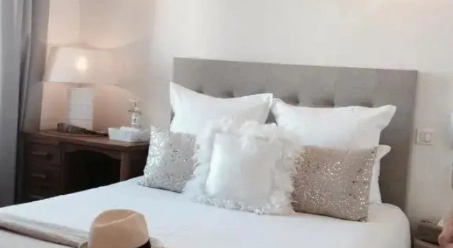 Двухместный номер Classic с красивым видом из окна Boutique Hôtel Le Clos Huguerie - Bordeaux Centre