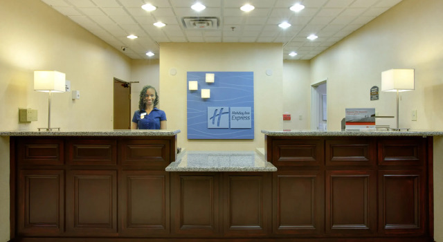 Holiday Inn Express Hotel & Suites Abilene Mall South, an IHG Hotel, Prenota Hotel Abilene Texas