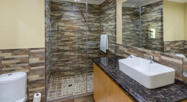 Семейный номер Standard с балконом Hotel Numbi & Garden Suites