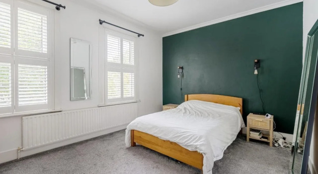 Inviting 3-bed House in Beckenham, Book Hotel Beckenham London og omegn