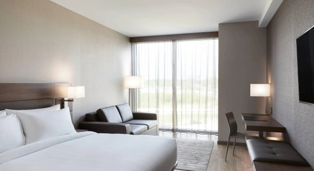 Двухместный номер Standard AC Hotel by Marriott Minneapolis West End