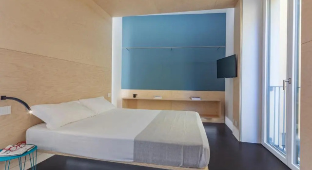 Полулюкс Fiveplace Design Suites & Apartments