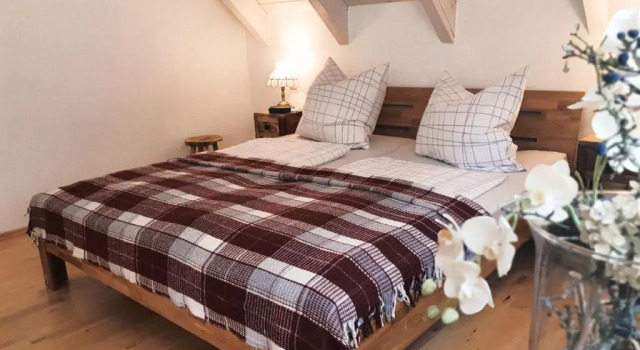 Cafe Altmühl, Ferienwohnungen Gästehaus Krimhilde direkt am Wasser, Reserva ahora Hotel Essing Altmühltal