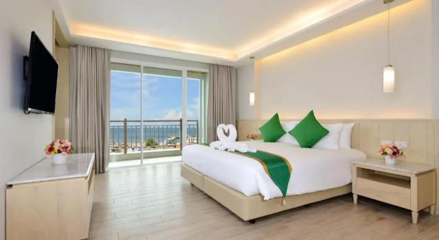 Двухместный люкс с видом на море Hisea Huahin Hotel