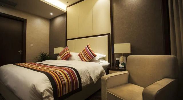 Jiu Gong Hotel, Prenota Hotel Ngawa Cina