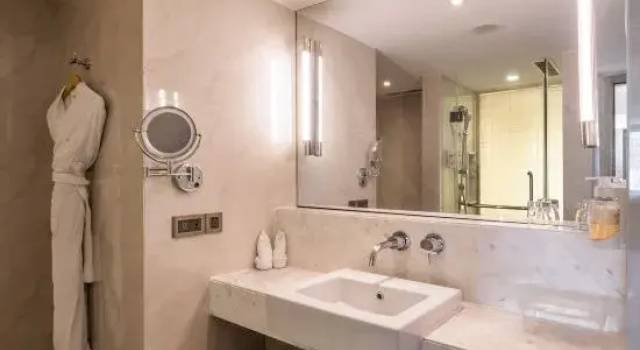Номер Deluxe с видом на город Holiday Inn Kunming City Centre by IHG
