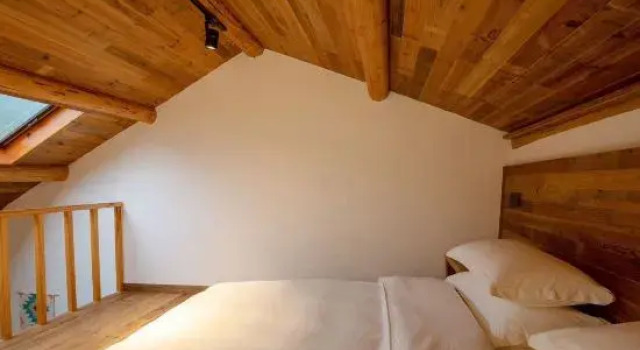 Люкс Luxury Yuny Valley · Hidden World · YINS · Designer's Boutique Stay (Anji Yunshang Prairie)