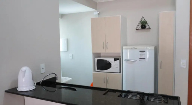 Апартаменты Stay - Apartamentos, Studios e Quartos - Piscina, Jacuzzi e Sauna - 400m da Praia Central