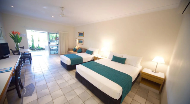Best Western Lazy Lizard Motor Inn, Book Hotel Hoteller i Port Douglas med pool, Swimmingpool