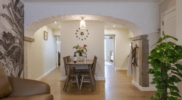 Апартаменты Цокольный этаж Peixeira Studios and Apartments