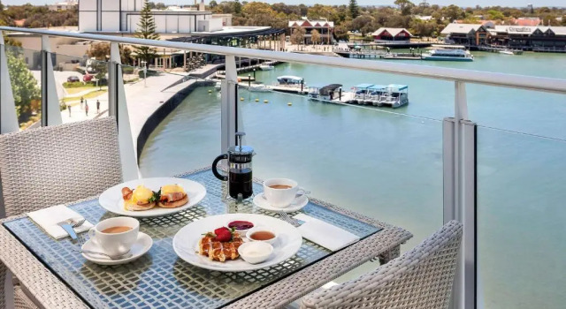 Двухместный номер Superior с видом на воду The Sebel Mandurah