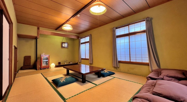 Matsubaya Guesthouse - Hostel, Prenota Ostello Ōmachi 