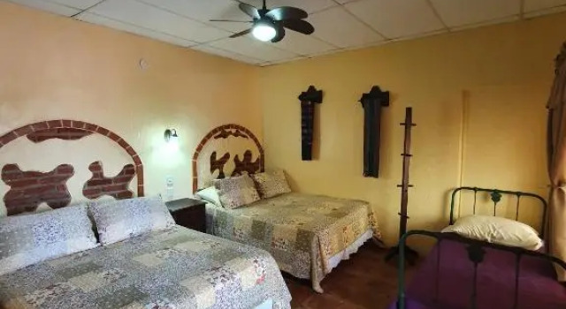 Трёхместный номер Standard Hotel Chilero Y Café