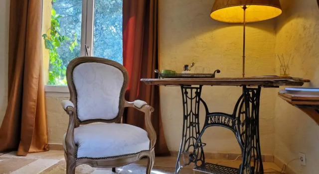 Le mas des escans, Забронировать Гостевой дом Ле-Босе Bandol Wine Route
