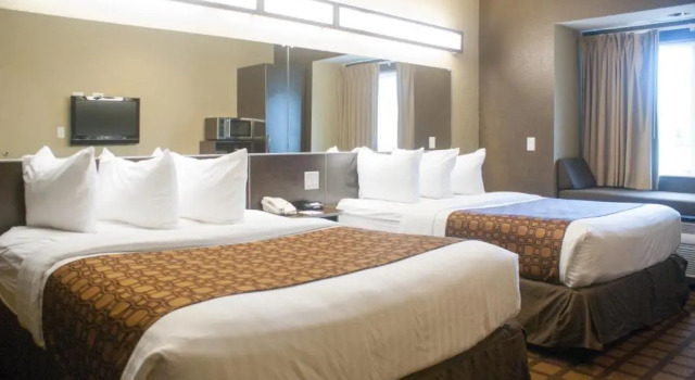 Двухместный номер Deluxe Microtel Inn & Suites by Wyndham Jacksonville Airport