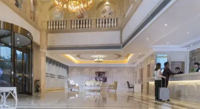 Vienna International Hotel (Bama), Book Hotel Bama Guangxi