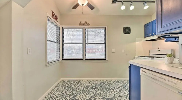 Tonawanda Apartment Steps to Niagara River!, Book Lejlighed Tonawanda Buffalo