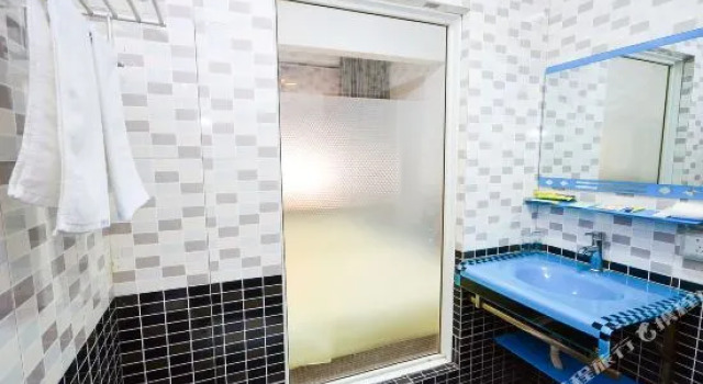Xuzhou Jinbairun Hotel (Yunlong Lake Scenic Area Gongnong Road Subway Station), Prenota Hotel Quan Shan 