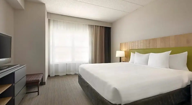 Люкс Country Inn & Suites by Radisson, Shoreview-Mounds View, MN