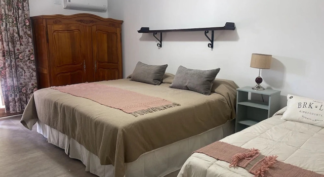 Трёхместный номер Classic Terra Campo Posada