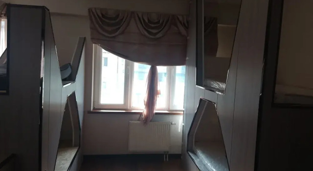 Кровать в общем номере (женский номер) с видом на город Guest House Ulaanbaatar