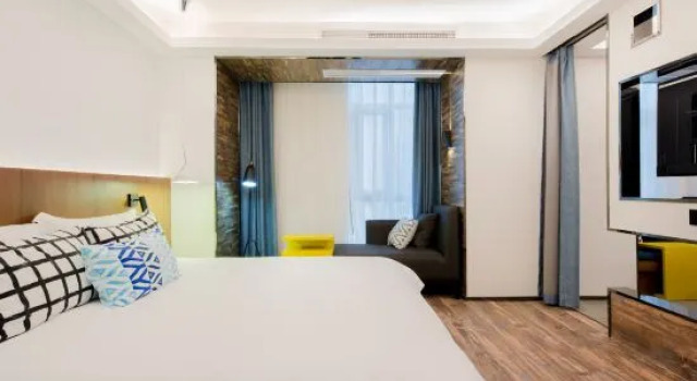 Люкс Yunyin Travel Hotel (Jiangyin Wanda Plaza)
