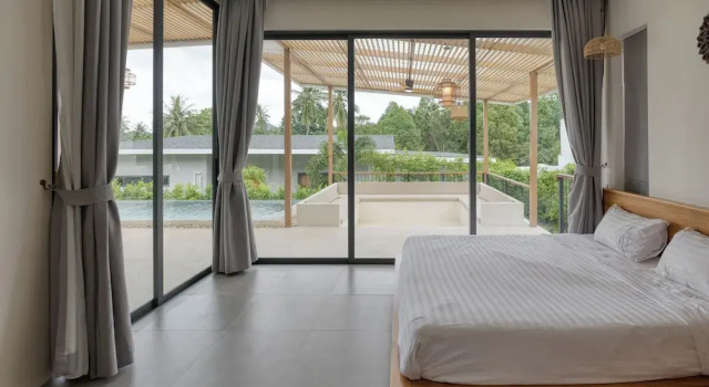 Tropical Poolside Retreat by Sea N' Rent, Забронировать Апартаменты/квартира Апартаменты Ко-Пханган, рядом с Пляж Вок Тум, Апартаменты/квартира