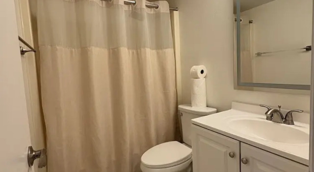 Estero Yacht Club, Забронировать Апартаменты/квартира Отели Fort Myers Area с парковкой, Парковка