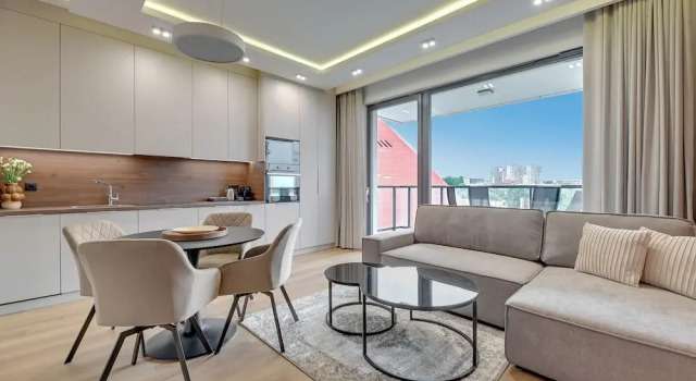 Апартаменты с балконом Brabank Riverside Premium Suites & Free Parking by Downtown Apartments