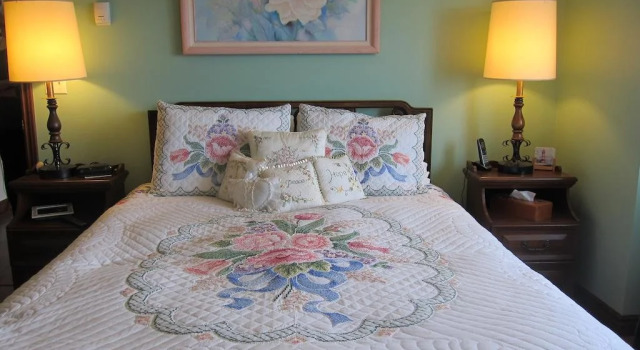 A La Maison Damitie B&B (The House of Friendship), Забронировать Отель «постель и завтрак» Мавиллетт Yarmouth & Acadian Shores