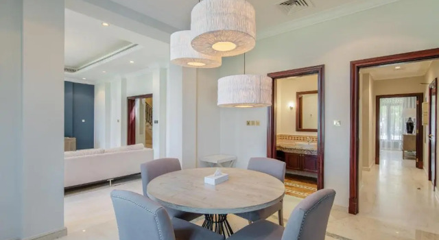 Вилла Maison Privee - Prvt Pool & Beach Access in Luxury Palm Jumeirah 6BR Villa