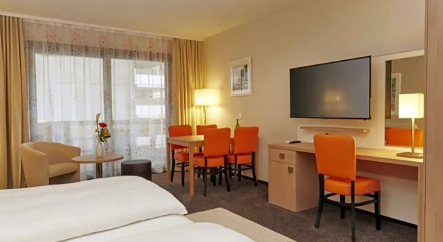 Номер Superior с видом на озеро Hotel Arcadia Locarno, a Trademark Collection by Wyndham