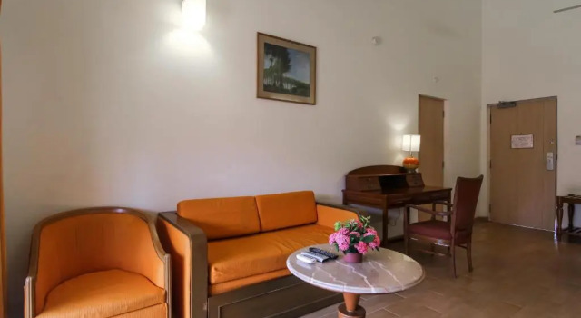 Люкс Jasminn Hotel