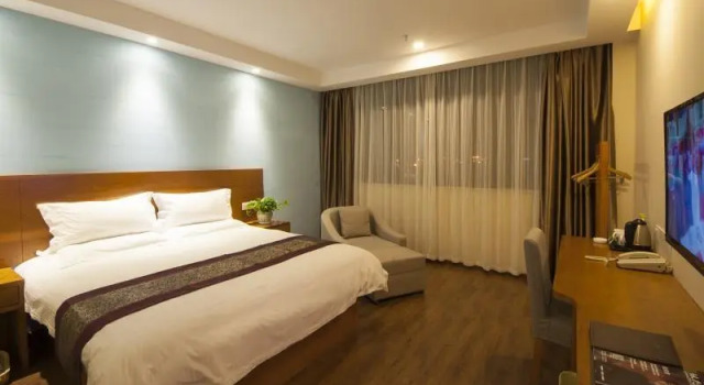 Номер Standard GreenTree Inn TaiZhou JingJiang ZhongZhou Road Sunshine International Business Hotel