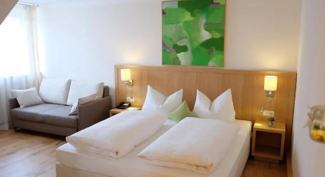 Семейный номер Standard Romantik Hotel Hirschen