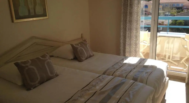 Двухместный номер Standard с частичным видом на море Hôtel Méditerranée