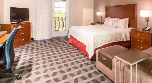 Люкс с балконом TownePlace Suites Tucson Airport