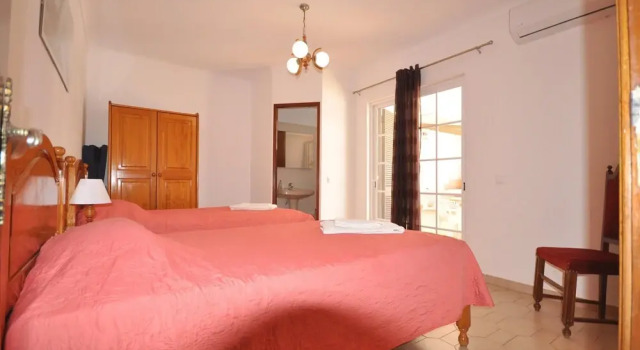 Spacious Villa With Private Pool, Rezervovat Vila Hotely v Sotavento s parkováním, Parkování