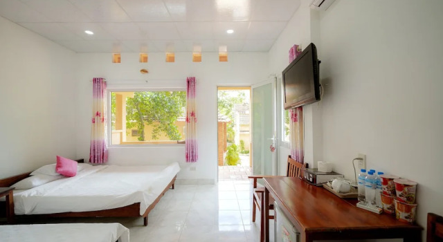 Семейный номер Standard с видом на внутренний двор Thai Tan Tien Bungalow