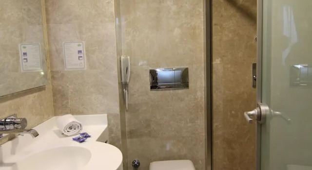 Одноместный номер Economy Hotel Troya