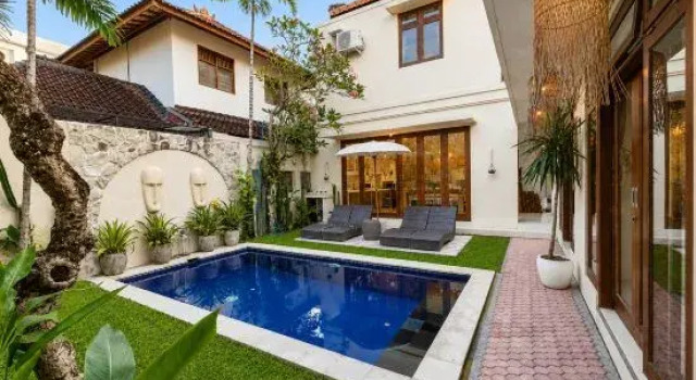 Seminyak Double6 Beach 5BR Villa - pool & parking, Rezervovat Vila Chaty v Bali, Chalupa