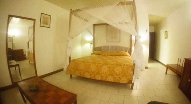 Двухместный номер Standard с балконом Sunny Hotel Majunga