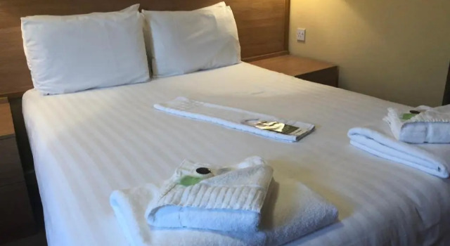 Двухместный номер Standard Queens Hotel