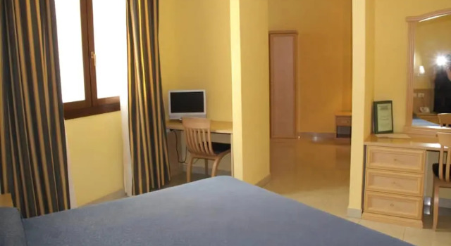 Yacht Marina Hotel, Reserva ahora Hotel Hoteles de 3 estrellas en Pantelaria, 3*