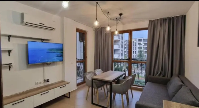 Beautiful Deluxe 2-bed Apartment in Sunny Beach, Забронировать Апартаменты/квартира Апартаменты области Бургас, Апартаменты/квартира
