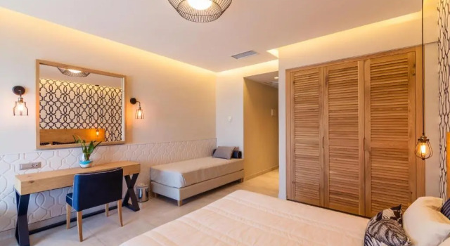 Номер Superior Sirens Beach & Village