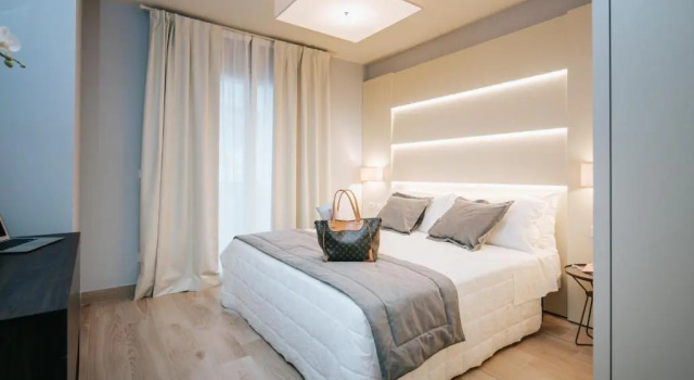 Апартаменты с балконом Aparthotel Touring