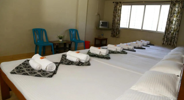 Atithi Lodge, Réserver Hôtel Hôtels à Maharashtra avec piscine, Piscine
